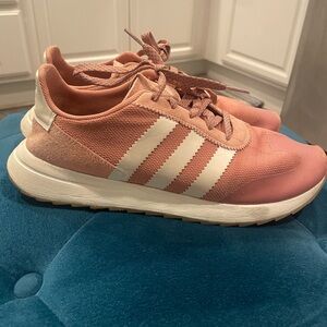 Adidas Women’s sneakers size 9